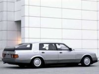 Mercedes-Benz-Auto_2000_Concept_1981_800x600_wallpaper_06.jpg