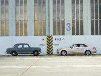 Mercedes-Benz-E-Class_2010_1600x1200_wallpaper_0f.jpg