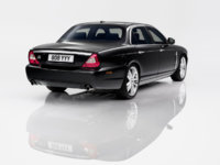 2009-Jaguar-XJ-Portfolio-Studio-Rear-Angle-1280x960.jpg